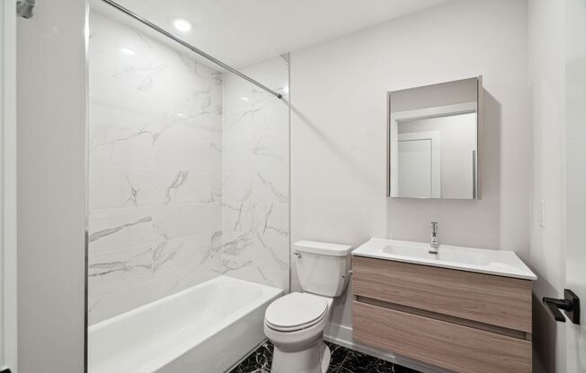 1 bed, 1 bath, 593 sqft, $1,595, Unit C07