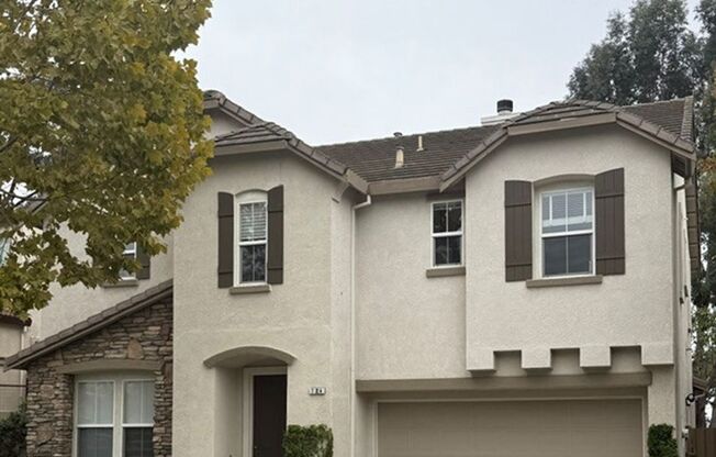 Beautiful and Spacious 4 Bedroom 2.5 Bath Home.  Ideal Location!!