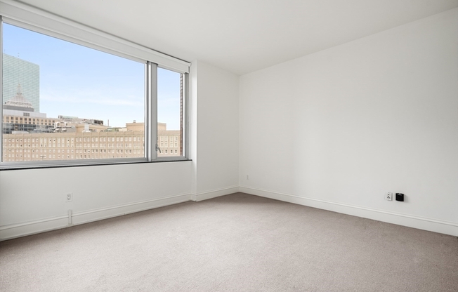 1 bed, 1 bath, 725 sqft, $4,950, Unit 1401