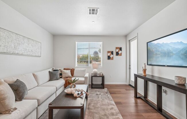 1 bed, 1 bath, $2,335, Unit GP-A 306