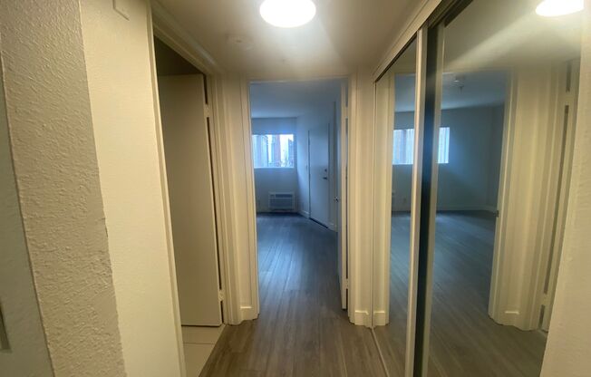 1 bed, 1 bath, 700 sqft, $1,723, Unit 110