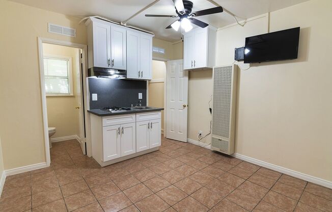 Oxford Suites