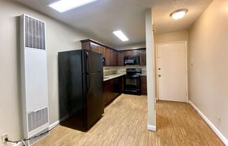 2 beds, 1.5 baths, 950 sqft, $2,500, Unit Apt C1