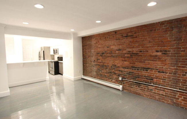 127 Saint Botolph St.