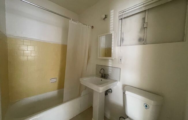 1 bed, 1 bath, 500 sqft, $1,595, Unit 756-APT 1