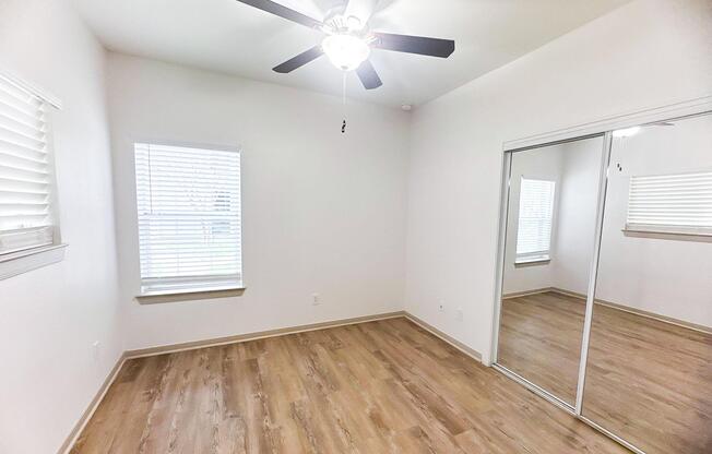 1 bed, 1 bath, 638 sqft, $1,149