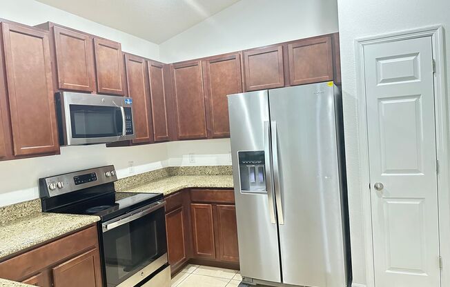 4 Bedroom 2 Bath Single Family Home 1927 Sq.Ft for rent at 477 Kestrel Dr. Groveland, FL. 34736.