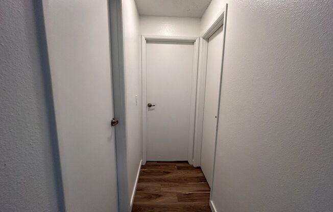 2 beds, 2 baths, 990 sqft, $1,650, Unit 209