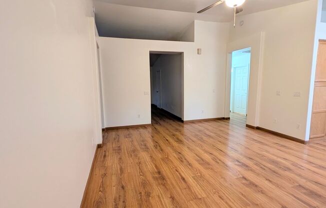 AVAILABLE NOW Beautiful Home with Sparkling Pool in Superstition Springs!!