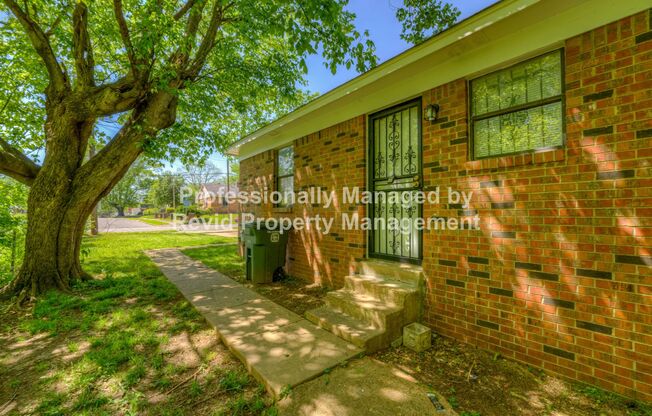 3 beds, 1 bath, $1,050