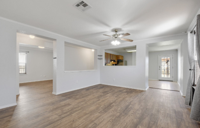 230 BEECH DR