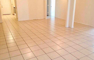 7605 OAK CHASE
