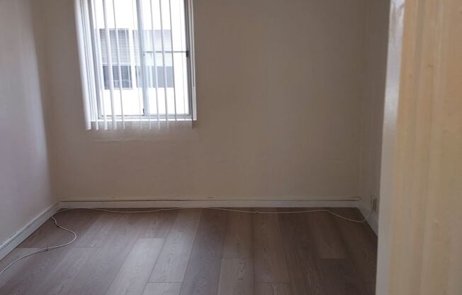 Golden Hill -Charming 1BR/1BA Spanish style cottage-nr Downtown!