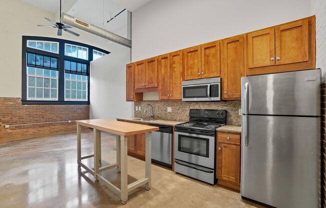 1 bed, 1 bath, 789 sqft, $1,439, Unit 113