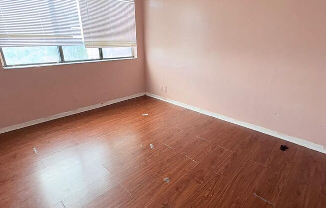 2 beds, 2 baths, $1,650, Unit APARTMENT 4609