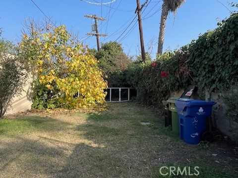 3 beds, 1 bath, 1,078 sqft, $3,750