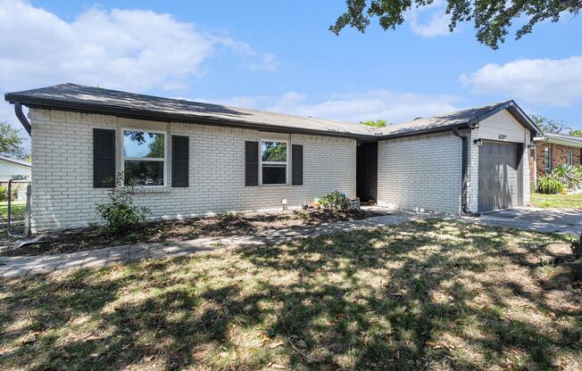 Beautifully updated 3-bed, 2-bath home in Rowlett (Garland ISD)!