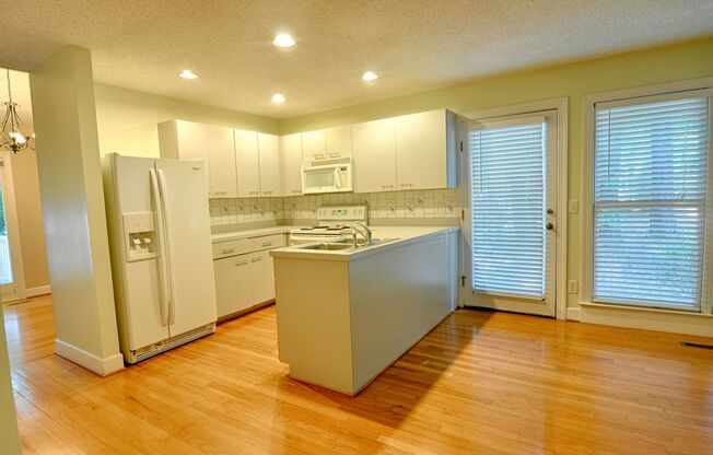 3 bedroom Cul-de-sac Townhouse