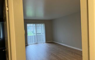 1 bed, 1 bath, $1,350, Unit 15938-116