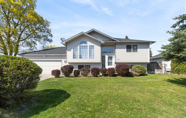 Single Family Home in Spokane Valley!!