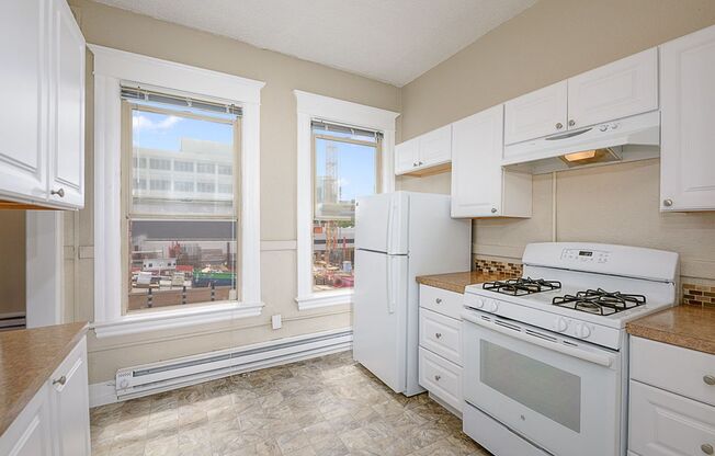 1 bed, 1 bath, 500 sqft, $1,295, Unit X