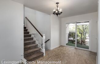 9553 Woodley Ave