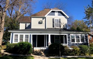 Studio apartment in Historical Burlington