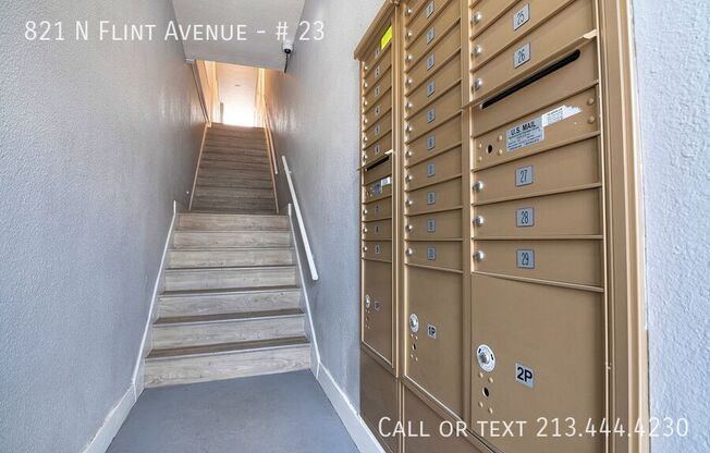 821 N FLINT AVE
