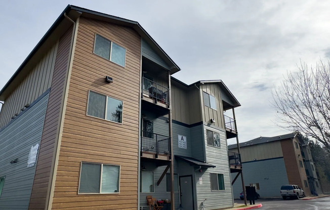 2 beds, 2 baths, $1,395, Unit A303