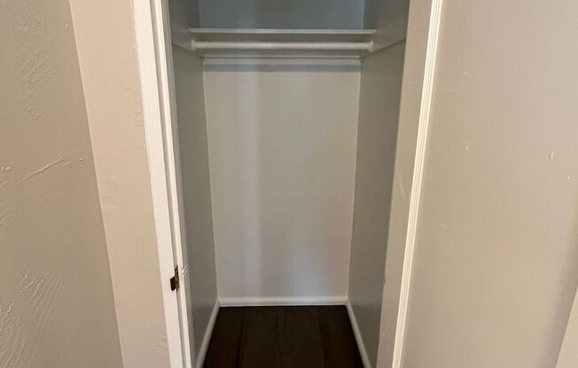 1 bed, 1 bath, 600 sqft, $1,495, Unit 702 MC