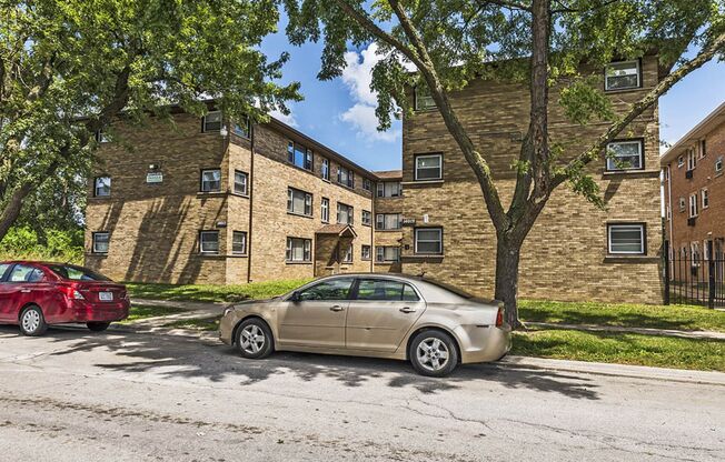 14015 S Tracy