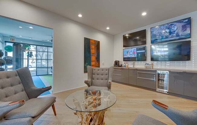 Game Room Lounge at Vue Live Oak, Dallas, 75204