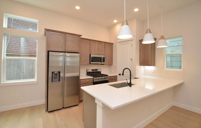 9309 MONTRIDGE DR