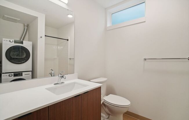 Studio, 1 bath, 260 sqft, $1,102, Unit 103