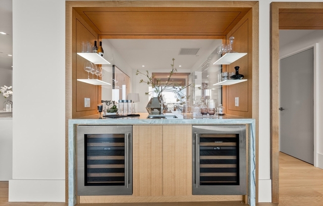 3 beds, 3.5 baths, 3,090 sqft, $40,000, Unit 15CD