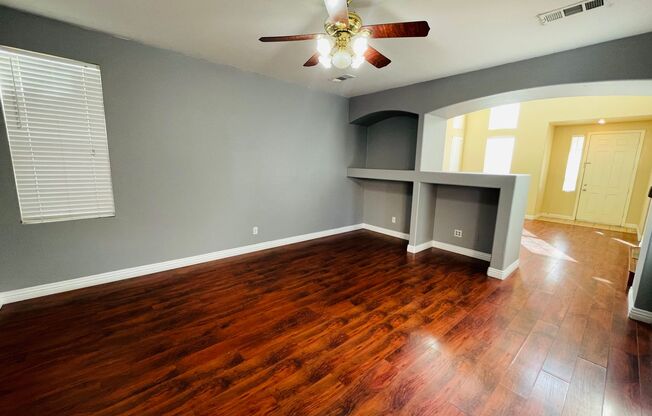 Large 5 bedroom family home right off of Blue Diamond, in gated community, with a full bedroom and bathroom downstairs!