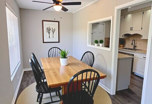 2 beds, 1 bath, 875 sqft, $1,250, Unit 70