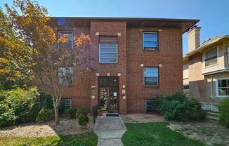 5819 E Washington Street - Unit 3