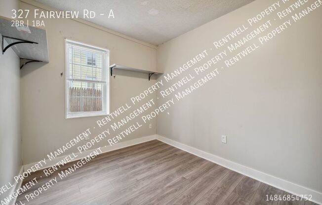 2 beds, 1 bath, $1,299