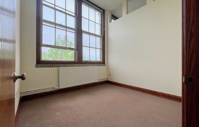 2 beds, 1 bath, 897 sqft, $1,550, Unit 315