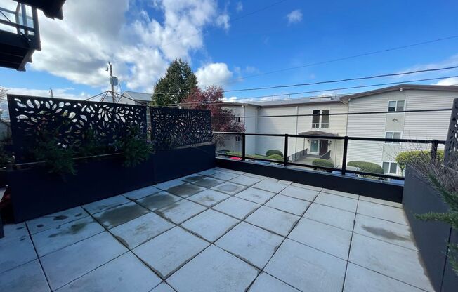 Studio, 1 bath, 260 sqft, $1,308, Unit L02