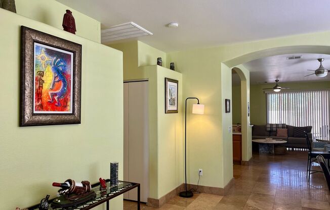 1317 sq ft, 3 bed, 2 bath, fully furnished single story