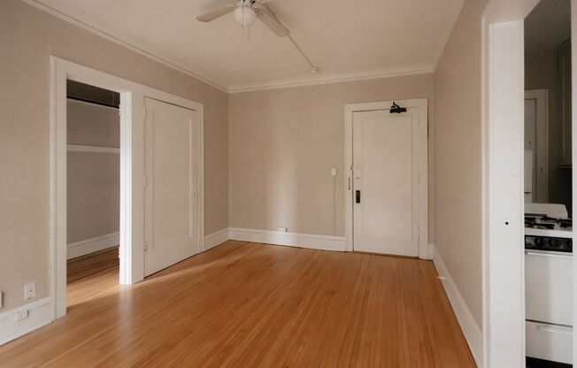 3219 Lyndale