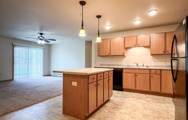 3 beds, 2 baths, 1,265 sqft, $1,620, Unit ML 525-08