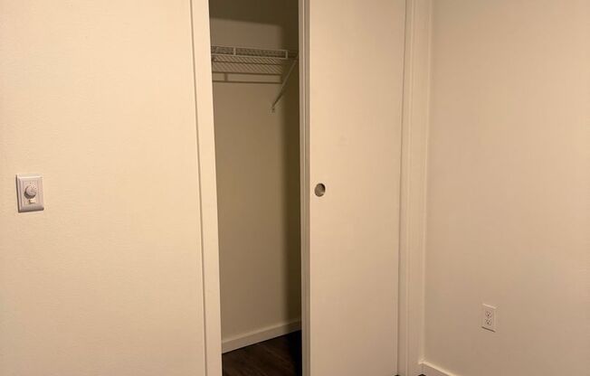 1 bed, 1 bath, 580 sqft, $1,299, Unit 209