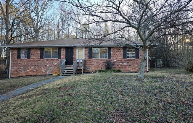 Newly renovated 2 bedroom, 1 bath duplex in Union City