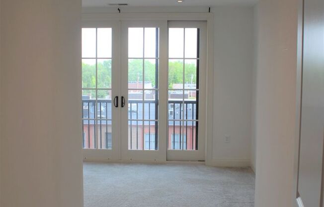 2 beds, 2 baths, 1,410 sqft, $3,950, Unit 501W