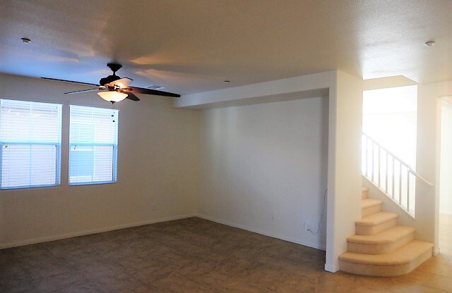 Amazing home in the Inspirada Community.