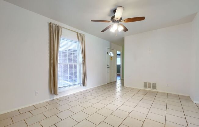 Great Location in the Heart of Schertz!