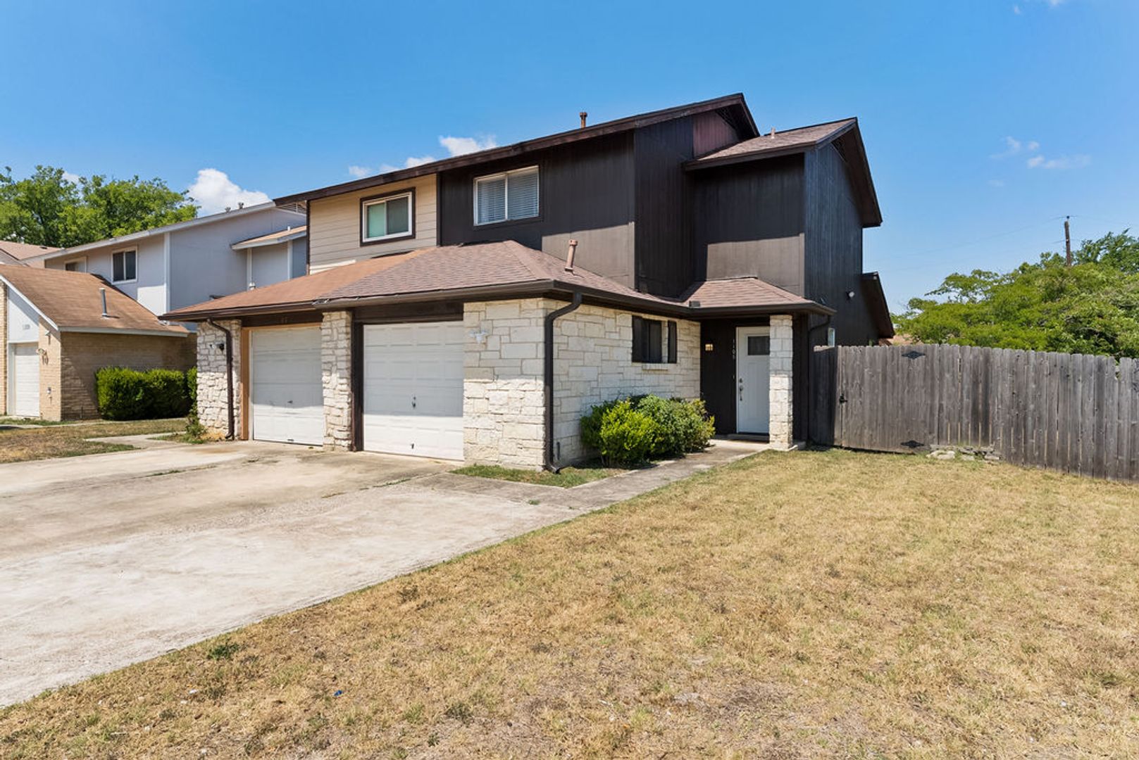 1105 Wales Drive